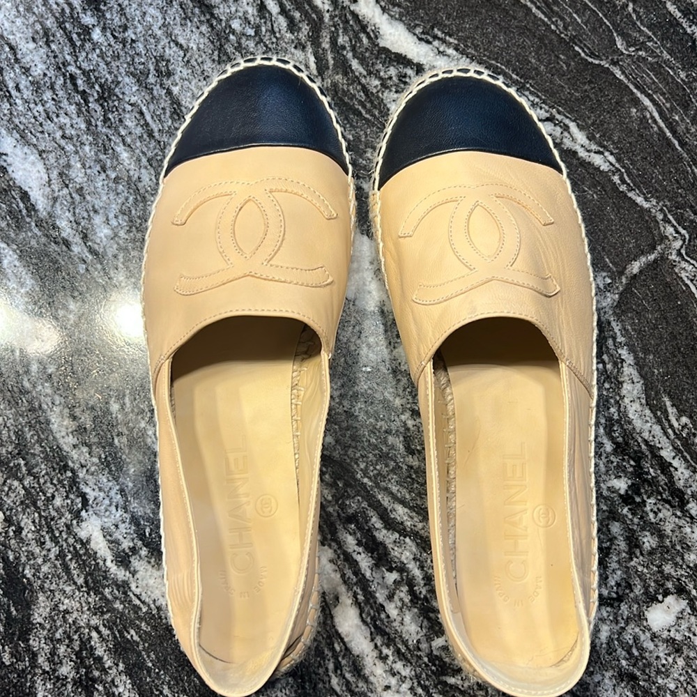 Chanel Beige/Black Lambskin Espadrilles
